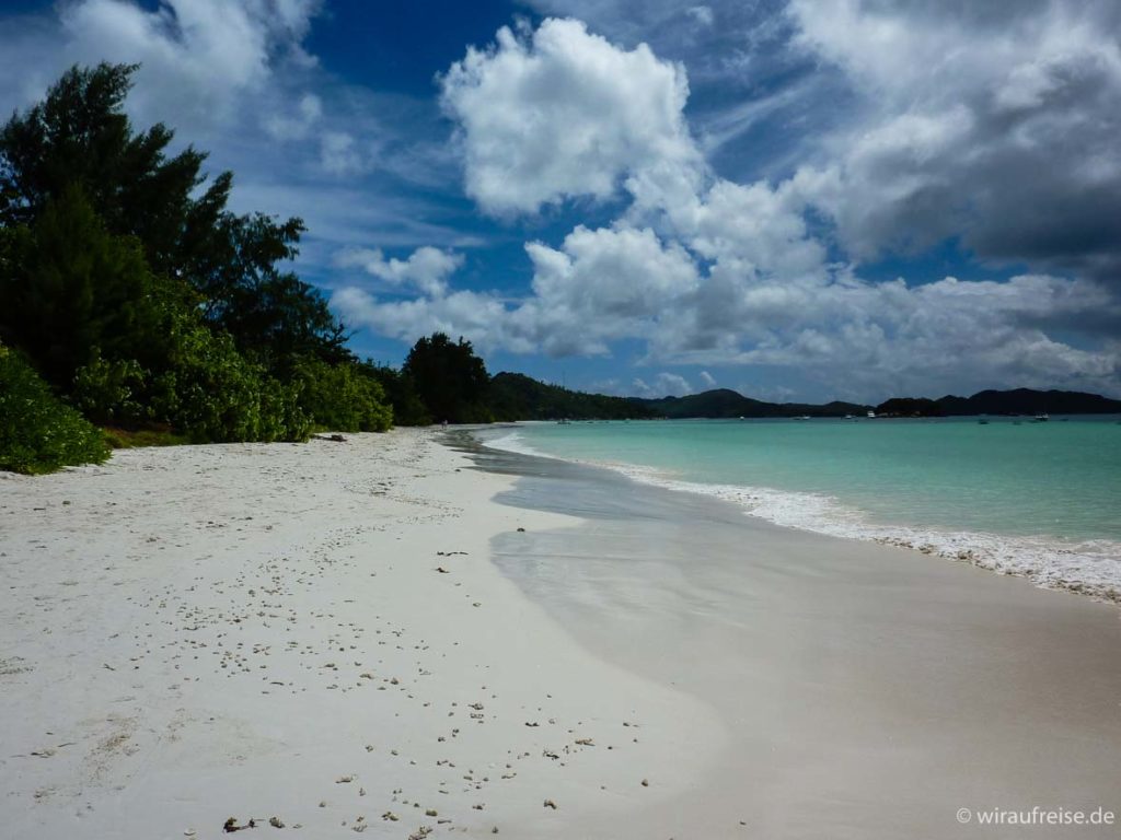 Seychellen Urlaub auf Praslin, dem Paradies auf Erden. Mehr Informationen unter www.wiraufreise.de