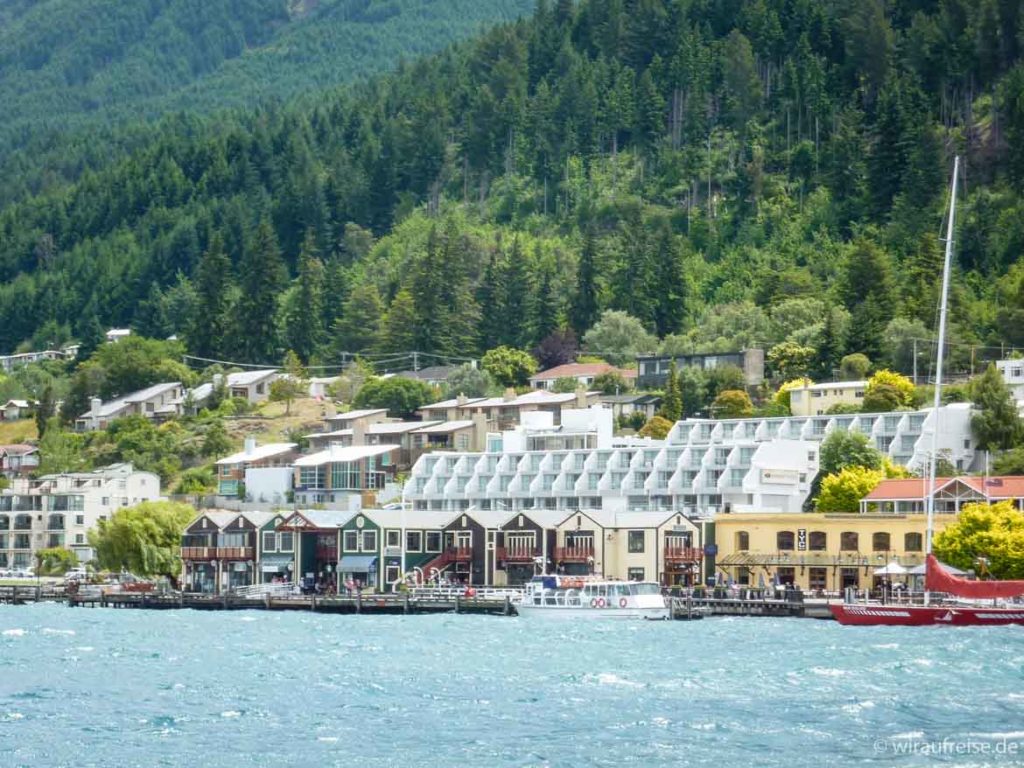 Lake Wakatipu in Queenstown